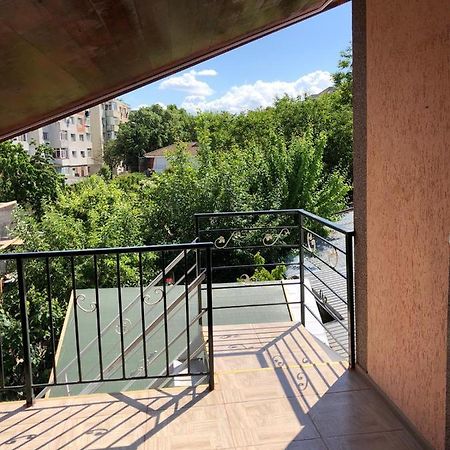 Hotel Casa Radu à Tulcea Extérieur photo